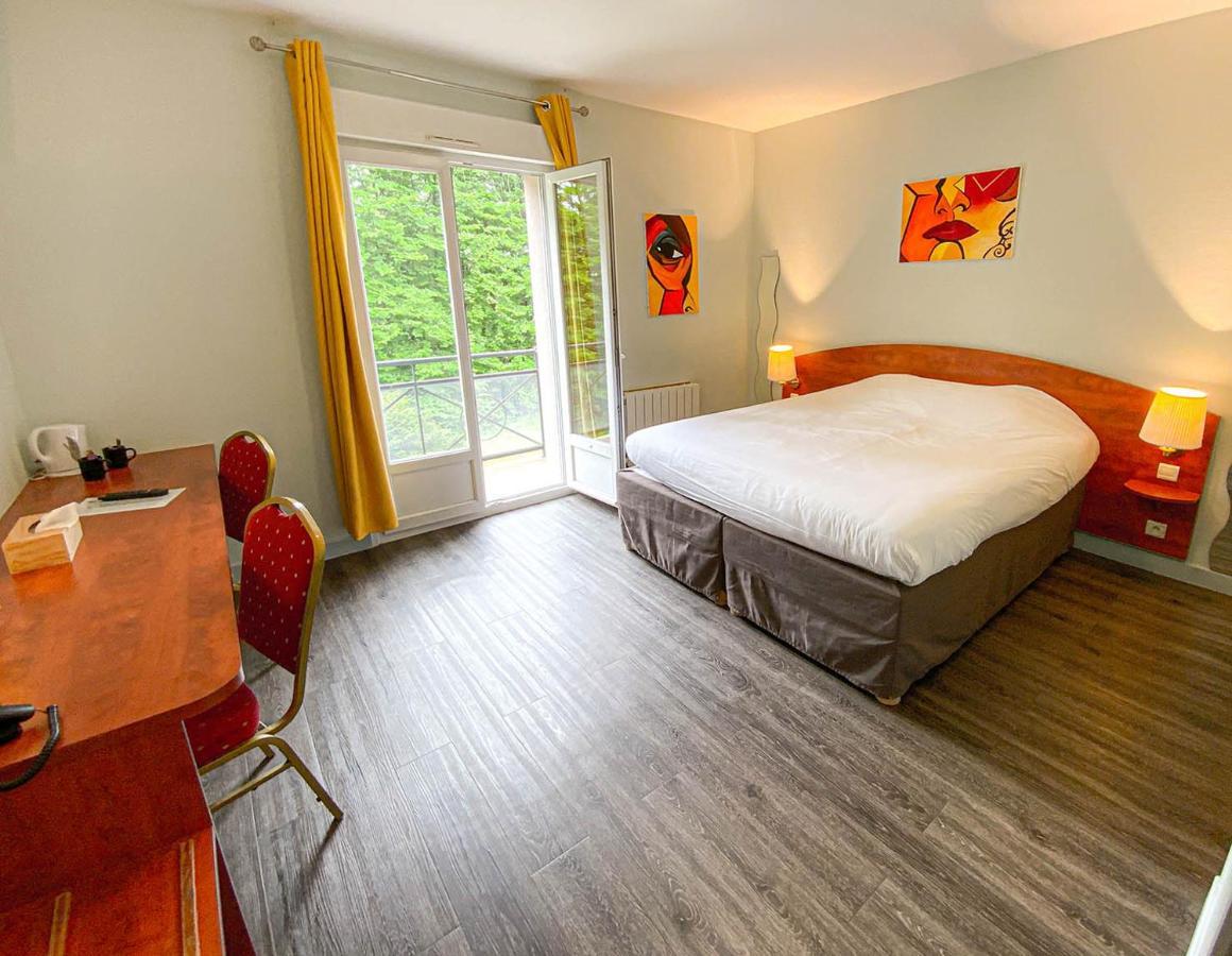Logis Hotel - Restaurant Le Tulipier Vienne-le-Château Eksteriør bilde